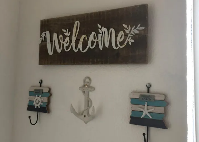 Granby House Apartments, 3, In The Old Town, Free On Street Parking Included Sea And Castle Views Scarborough