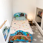 Granby House Apartments, 3, In The Old Town, Sea And Castle Views 5 Minutes Walk To South Bay * 斯卡伯勒
