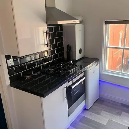 Granby House Apartments, 3, In The Old Town, Free On Street Parking Included Sea And Castle Views Apartmán