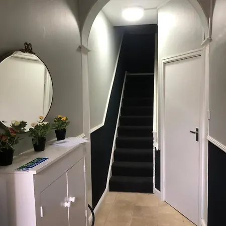 Granby House Apartments, 3, In The Old Town, Free On Street Parking Included Sea And Castle Views Apartmán *