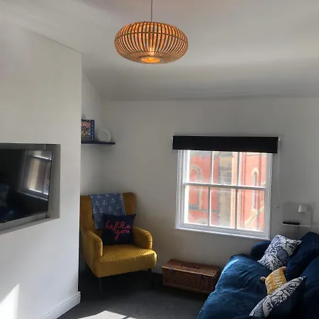 Granby House Apartments, 3, In The Old Town, Free On Street Parking Included Sea And Castle Views * Scarborough